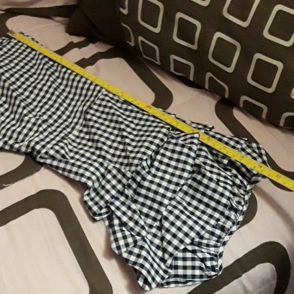 NWT Forever 21 Women's Wrap-Around Tie Top B&W - Picture 15 of 16